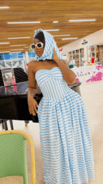 Robe avec foulard